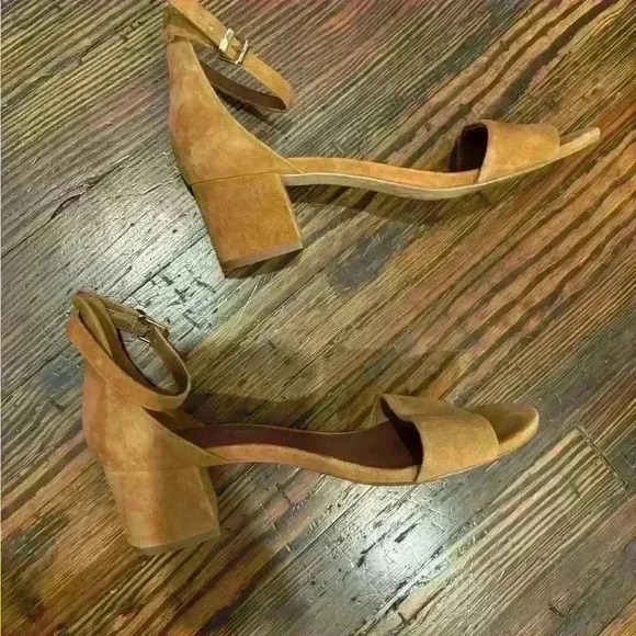 Free People | Brown Suede Block Heel Ankle Strap Marigold Sandals Sz 38 Sz 7.5 - Picture 4 of 9